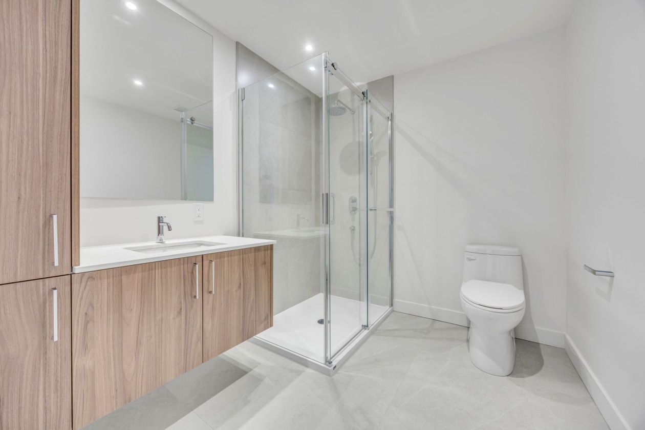Salle de bains — 1300 Av. de Germain-des-Prés, Québec