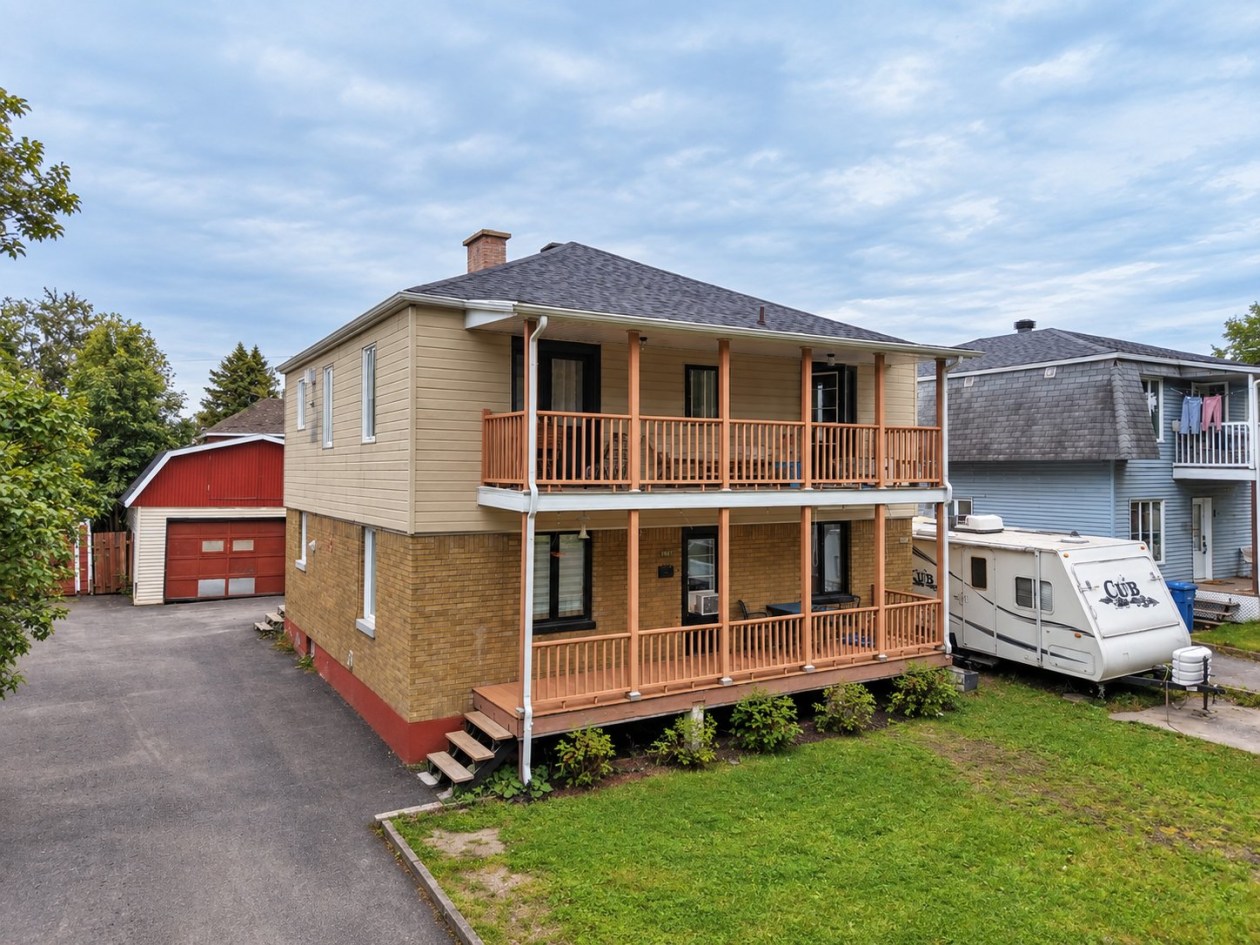 2758 - 2760, Rue Hocquart