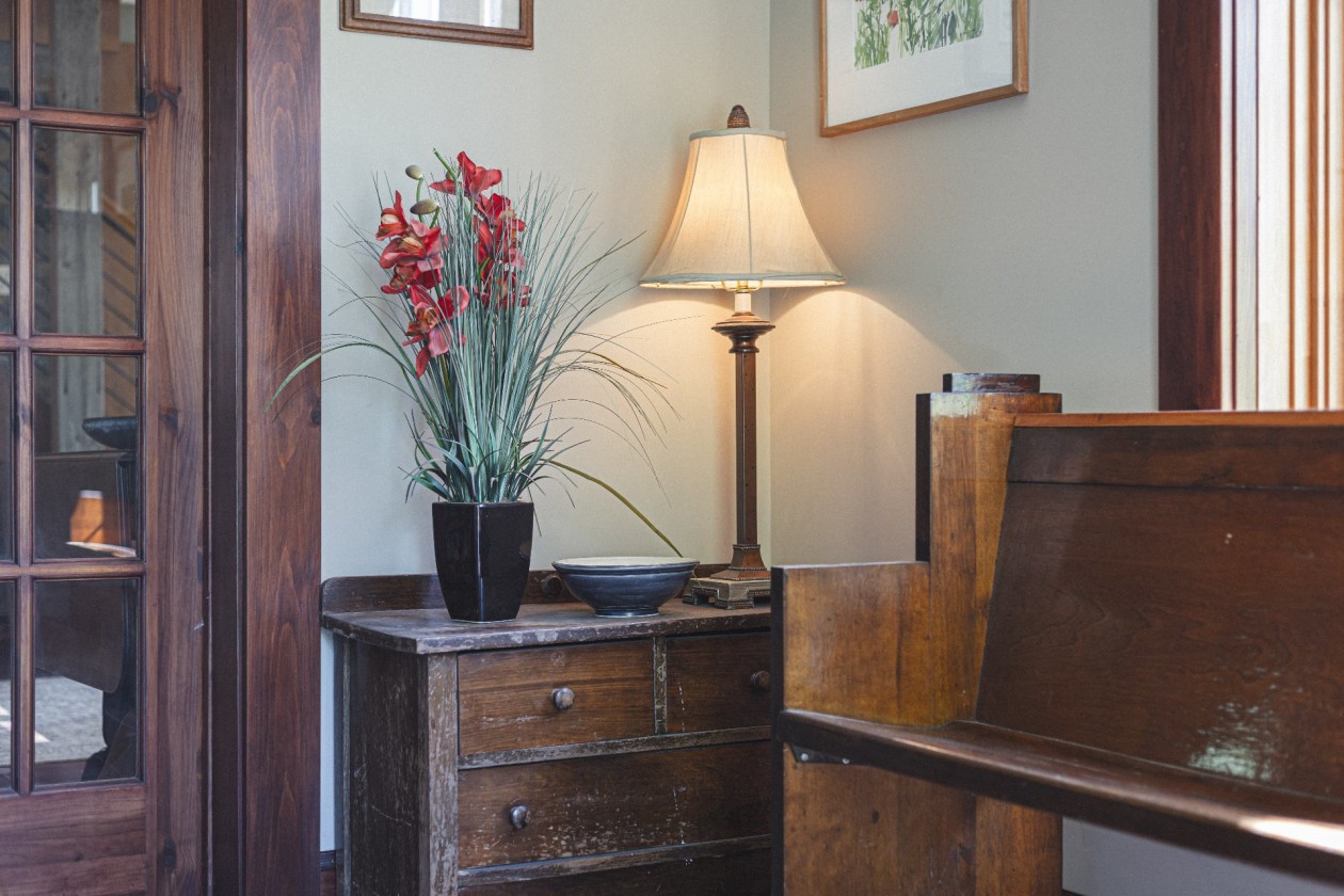 Salon — 3 Ch. Flanders, Cookshire-Eaton