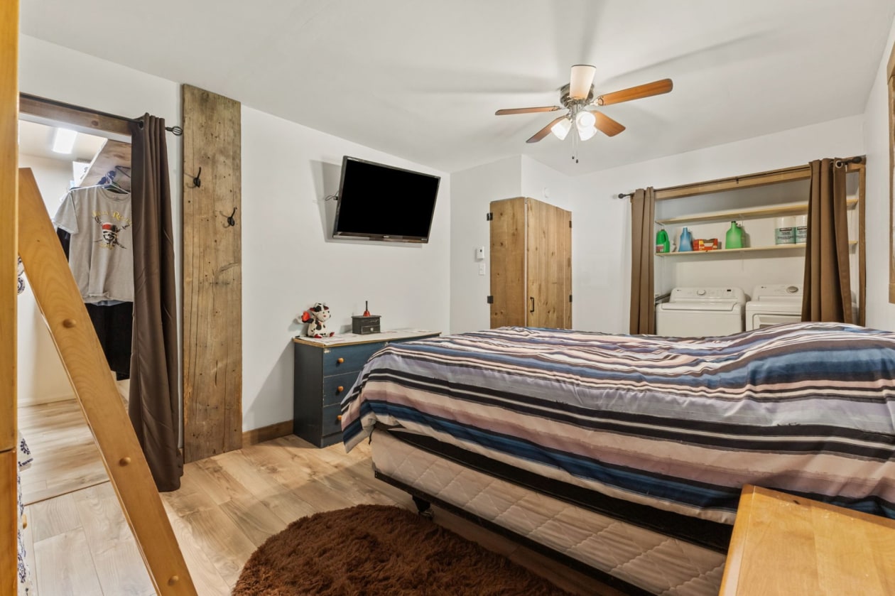 Chambre à coucher principale — 14 Ch. du Lac-Jack, Mulgrave-et-Derry