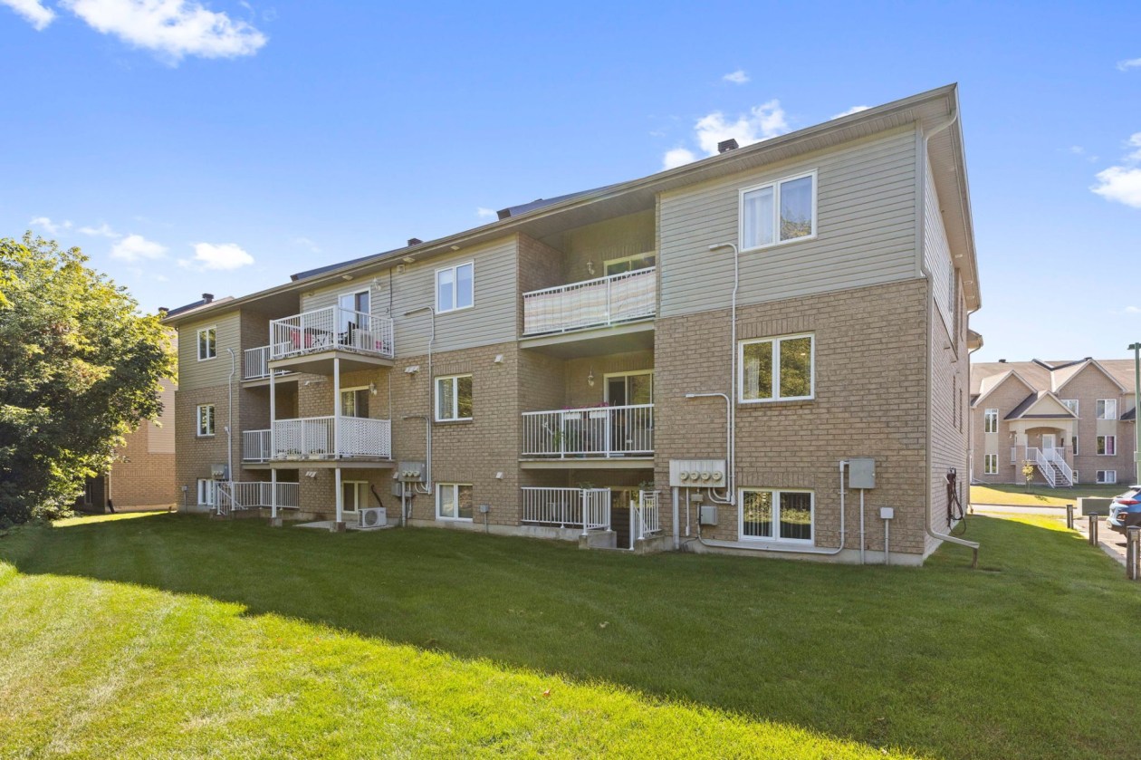 Face arrière — 30 Rue du Zénith, Gatineau