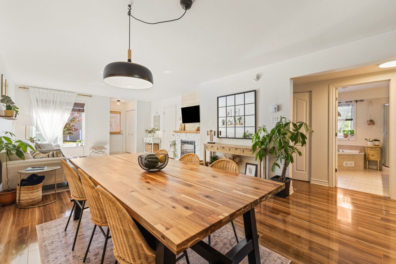 Salle à manger — 30 Rue du Zénith, Gatineau
