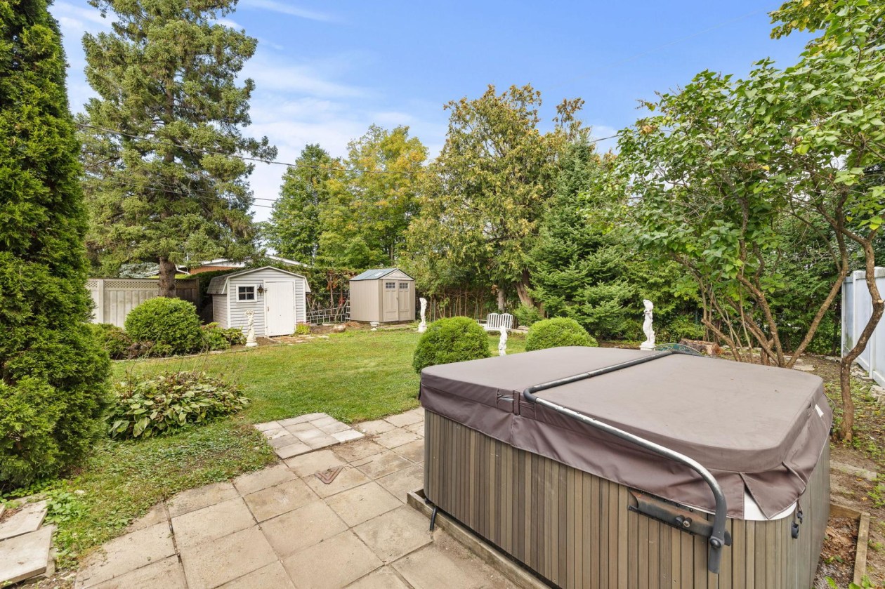 Cour — 15 Rue de la Normandie, Gatineau