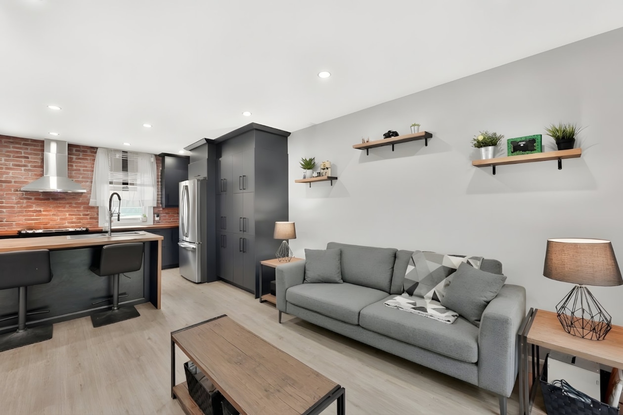 Salon — 65 Ch. du Golf, Salaberry-de-Valleyfield