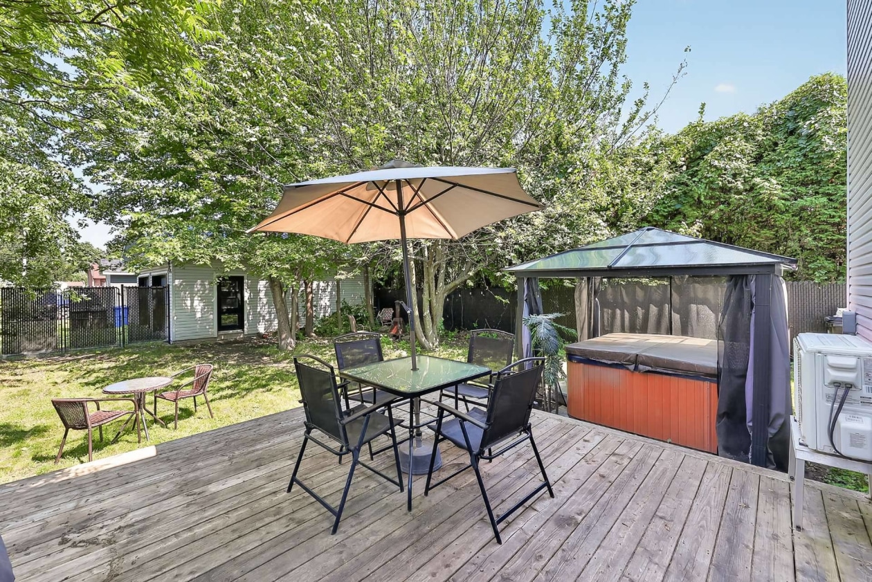 Cour — 65 Ch. du Golf, Salaberry-de-Valleyfield