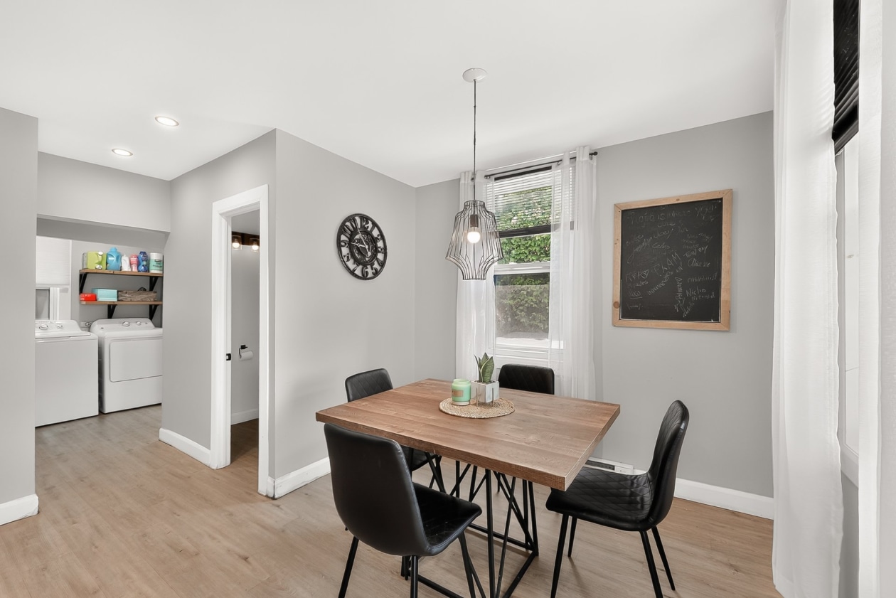 Salle à manger — 65 Ch. du Golf, Salaberry-de-Valleyfield