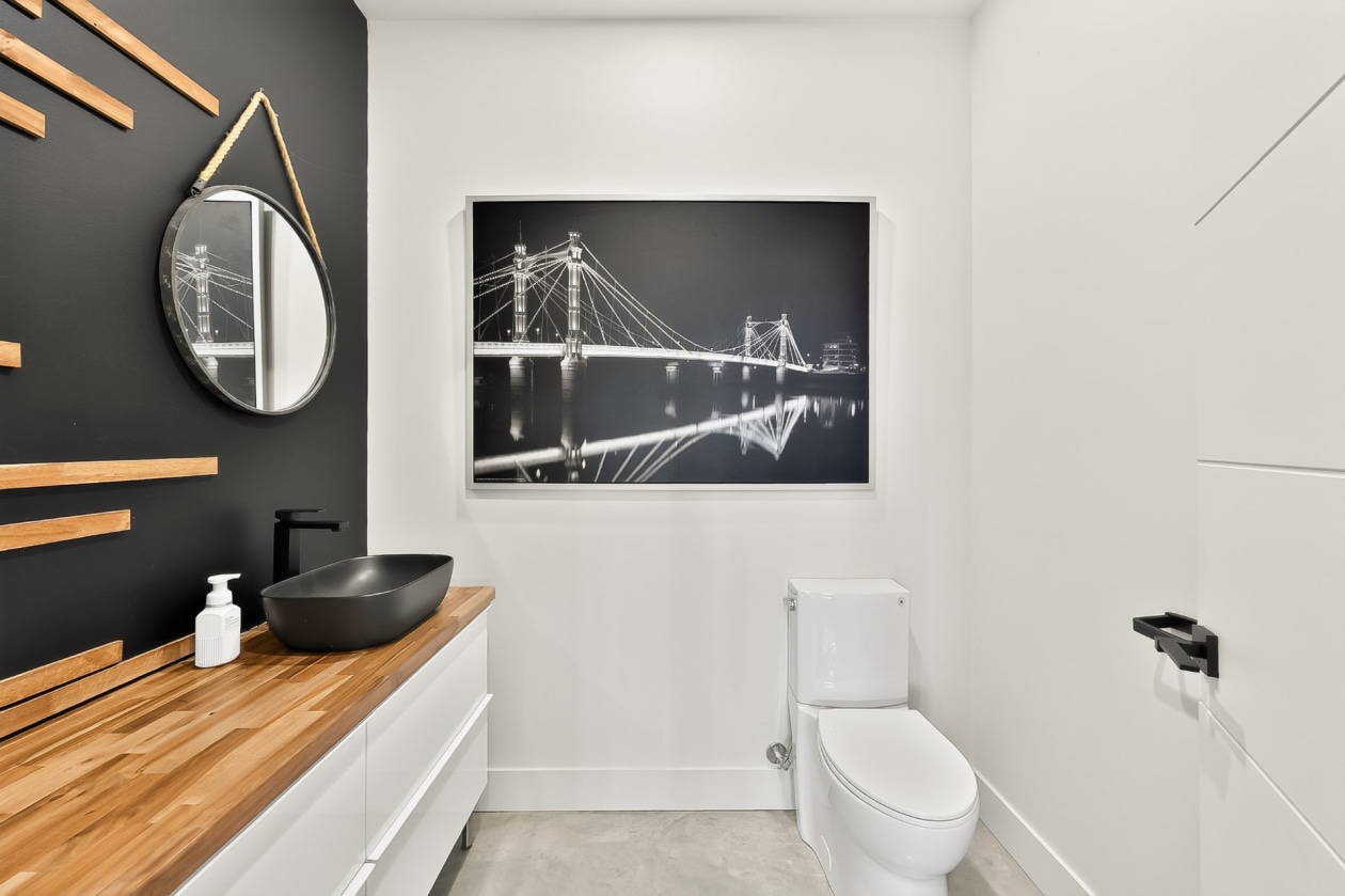 Salle d'eau — 1104 Rue Bellemare, Laval