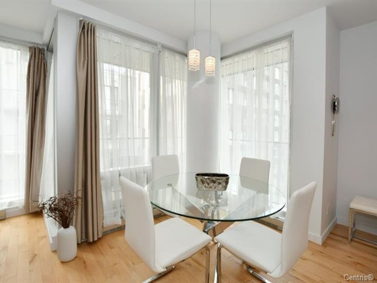Salle à manger — 635 Rue St-Maurice, Montréal