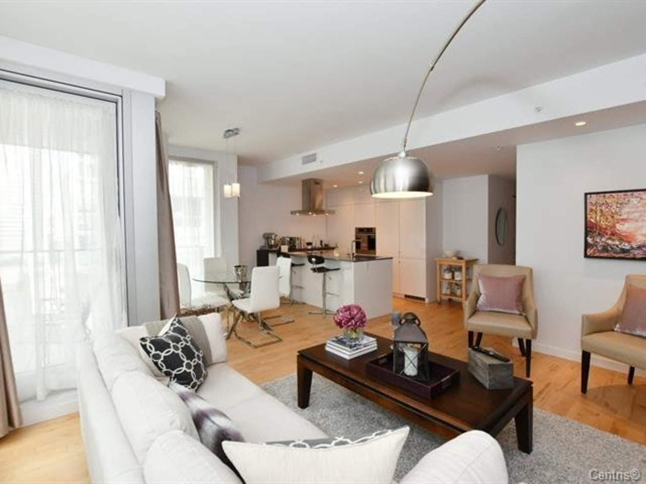 Salon — 635 Rue St-Maurice, Montréal