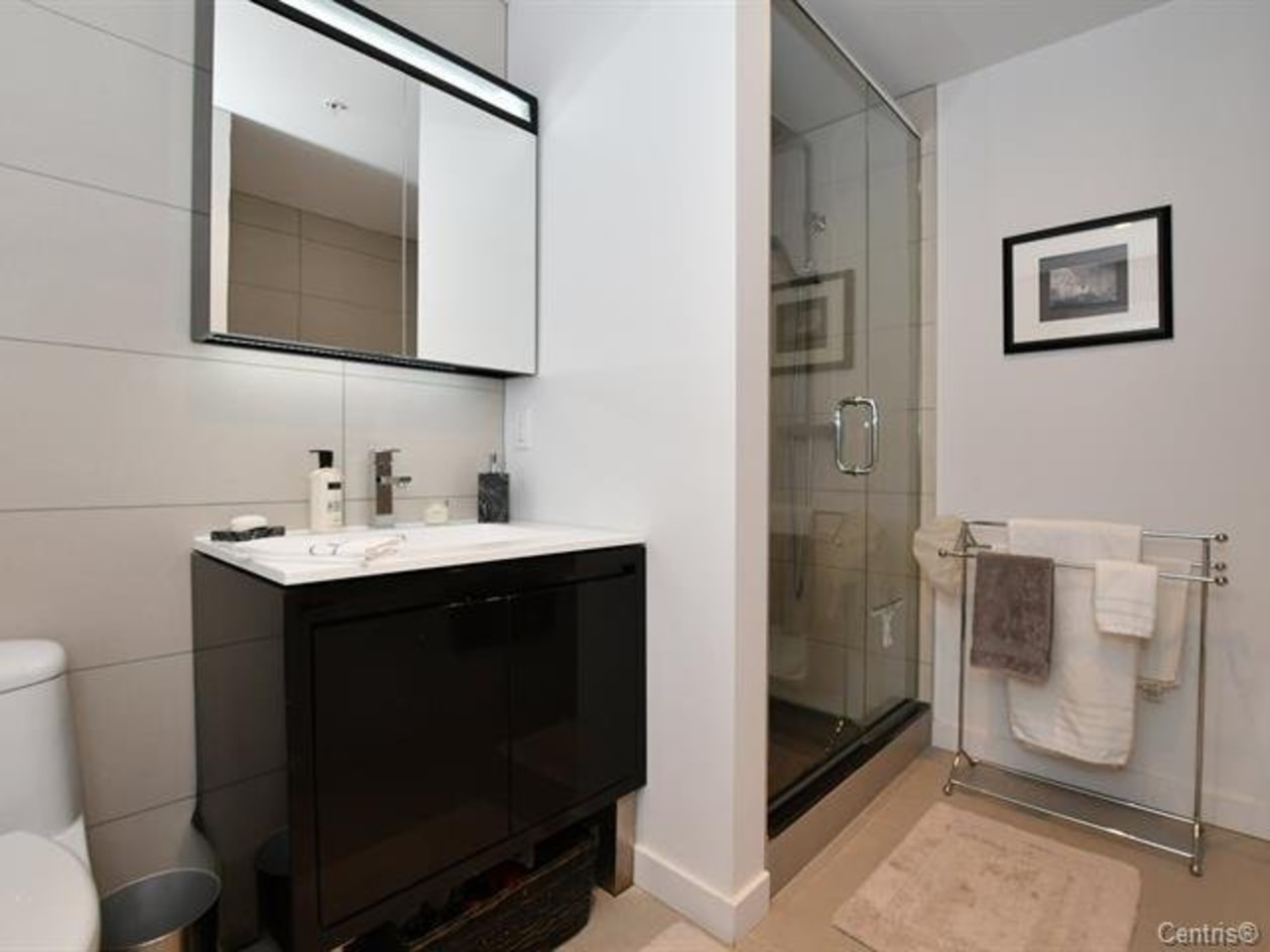 Salle de bains — 635 Rue St-Maurice, Montréal