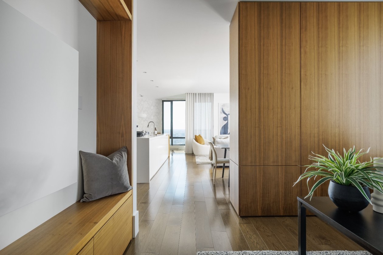 Bureau — 199 Rue de la Rotonde, Montréal