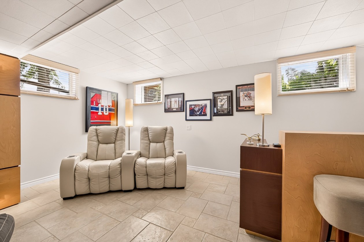 Salle familiale — 360 Grande Côte O., Lanoraie
