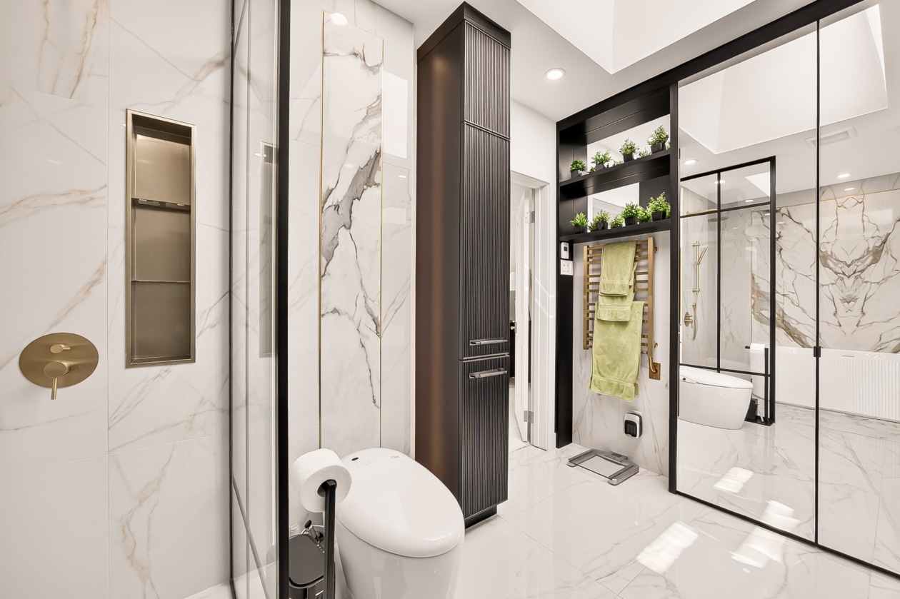 Salle de bains — 360 Grande Côte O., Lanoraie