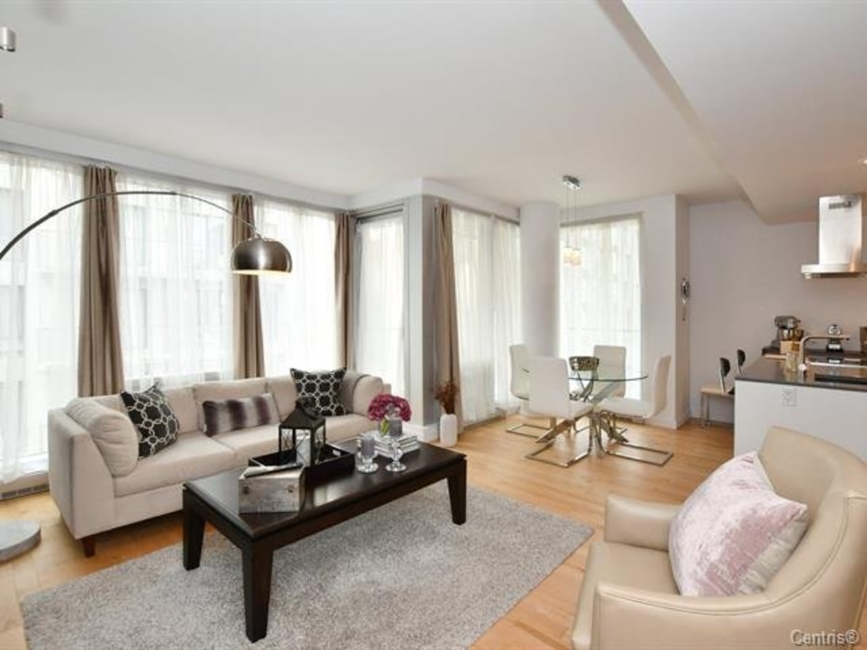 Salon — 635 Rue St-Maurice, Montréal