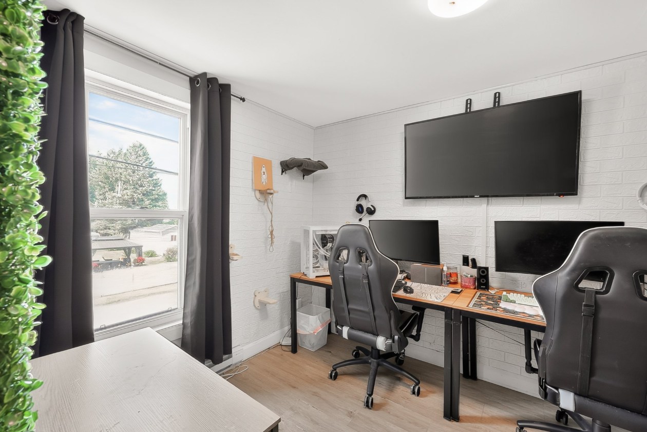 Bureau — 65 Ch. du Golf, Salaberry-de-Valleyfield