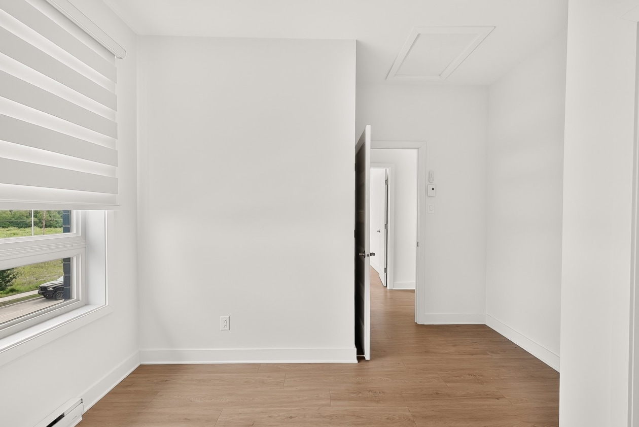 Chambre à coucher — 1505 - 1509 Rue Tekakwitha, Laval