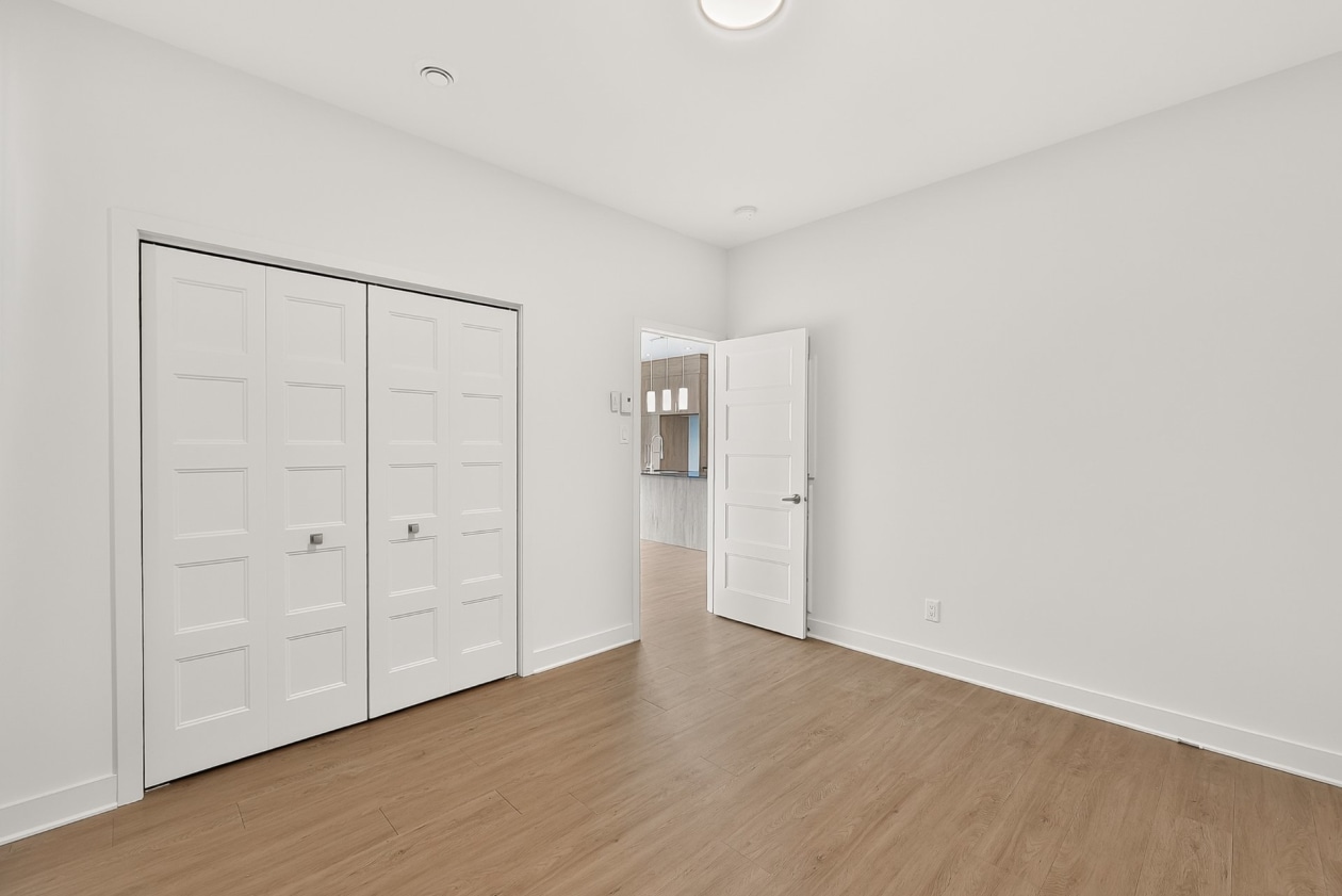 Chambre à coucher — 1505 - 1509 Rue Tekakwitha, Laval