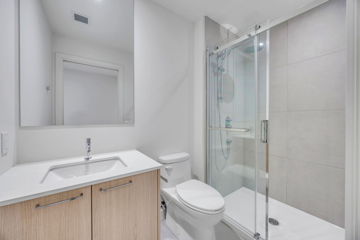 Salle de bains — 1300 Av. de Germain-des-Prés, Québec