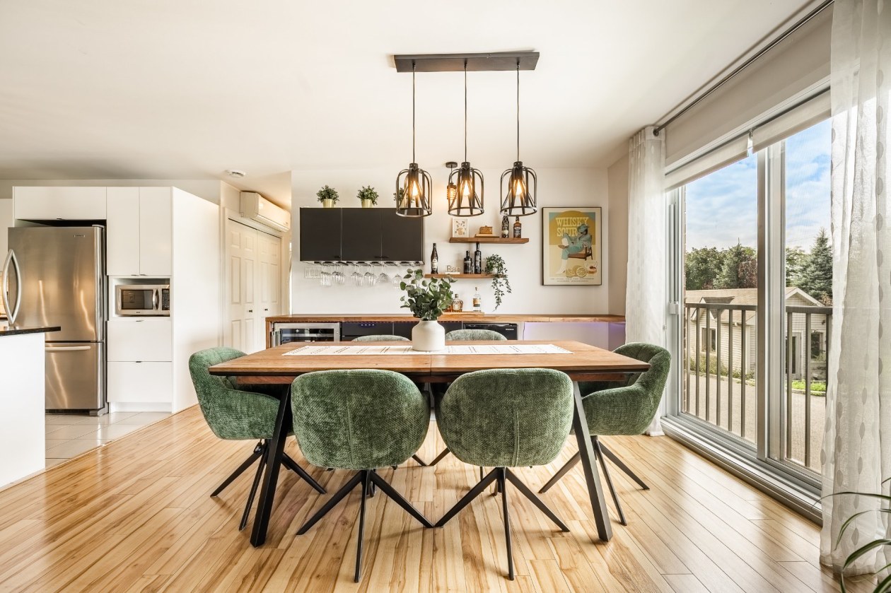 Salle à manger — 3822 Boul. Gareau, Longueuil