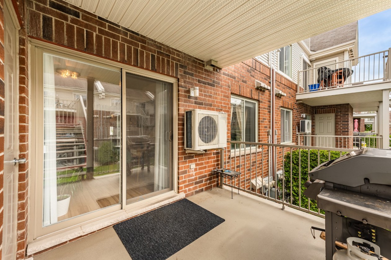 Balcon — 3822 Boul. Gareau, Longueuil