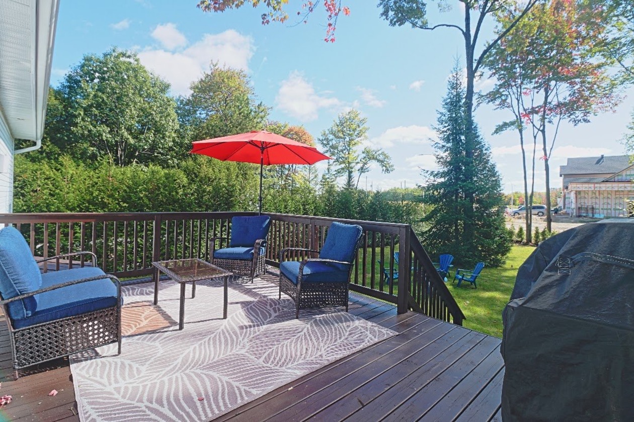 Cour — 2305 Rue Tebbutt, Trois-Rivières