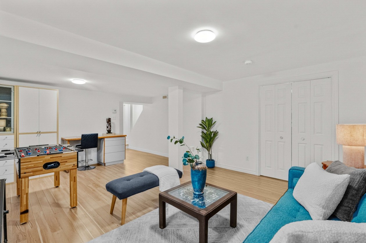 Salle familiale — 176 Rue Marguerite-Bertaud, Boucherville