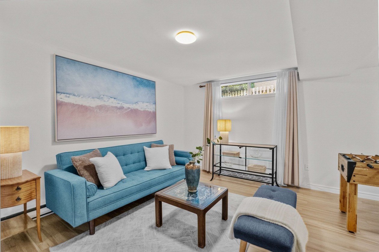 Salle familiale — 176 Rue Marguerite-Bertaud, Boucherville
