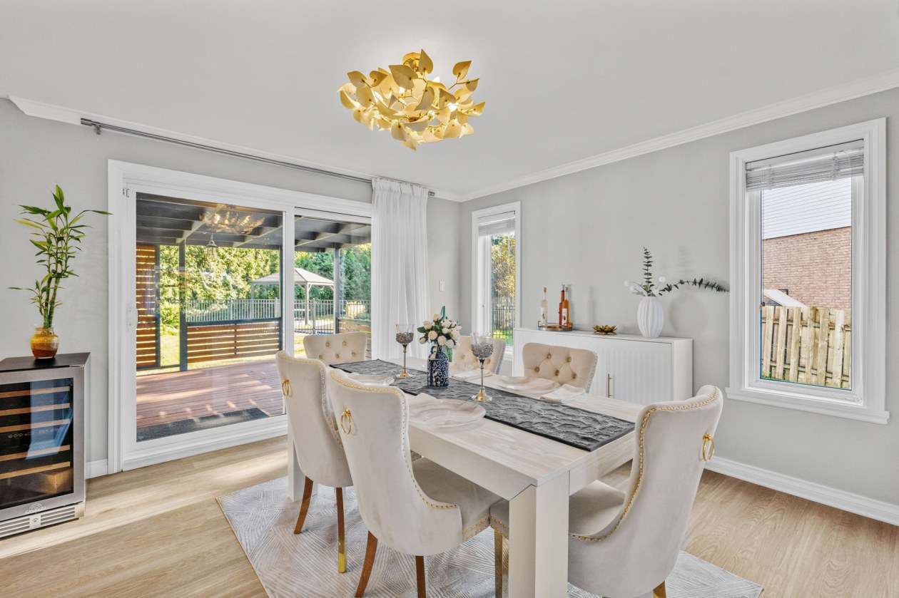 Salle à manger — 176 Rue Marguerite-Bertaud, Boucherville
