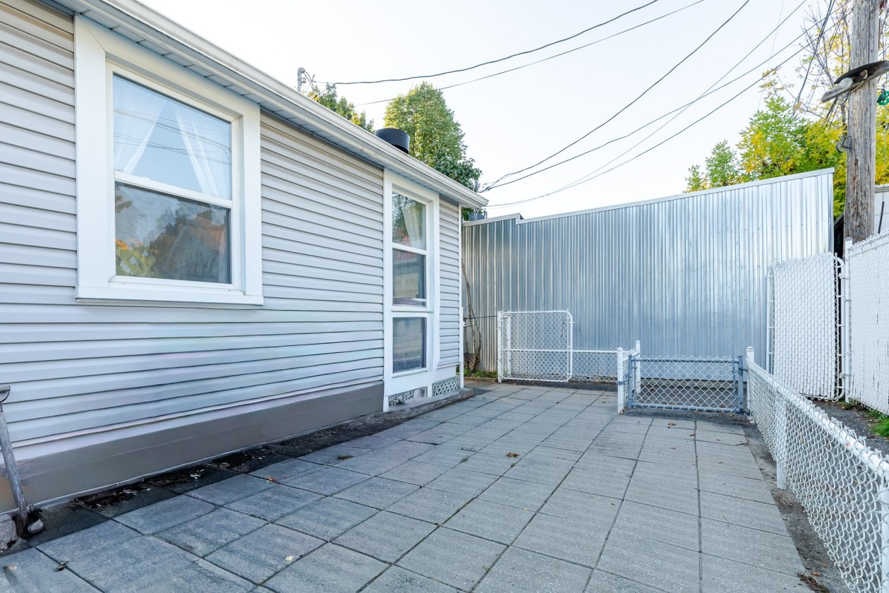 Extérieur — 133 Rue de la Marine, Québec