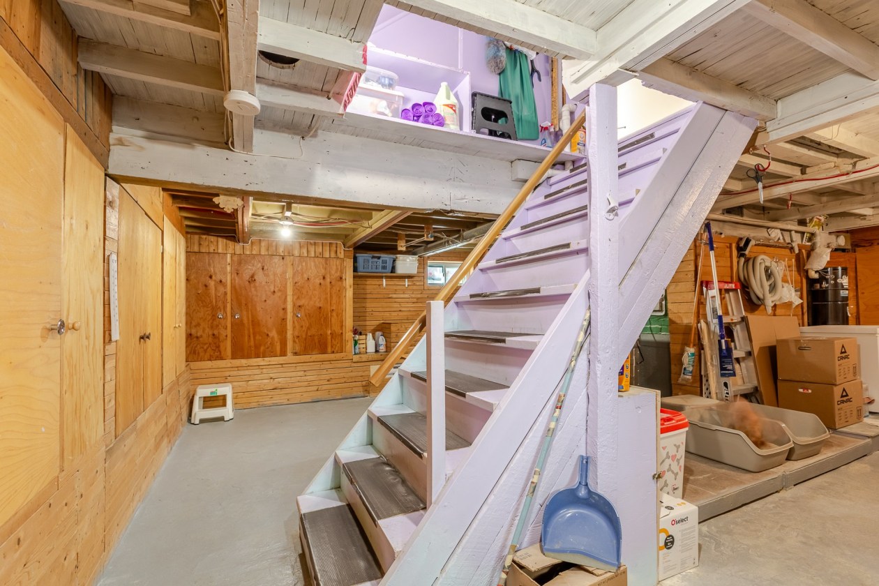 Escalier — 133 Rue de la Marine, Québec