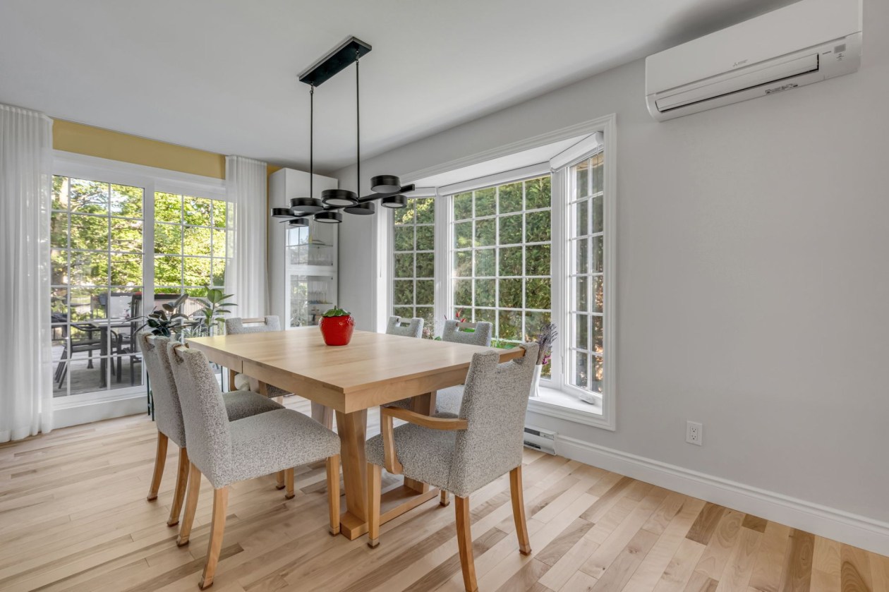 Salle à manger — 3738 Ch. Ste-Foy, Québec
