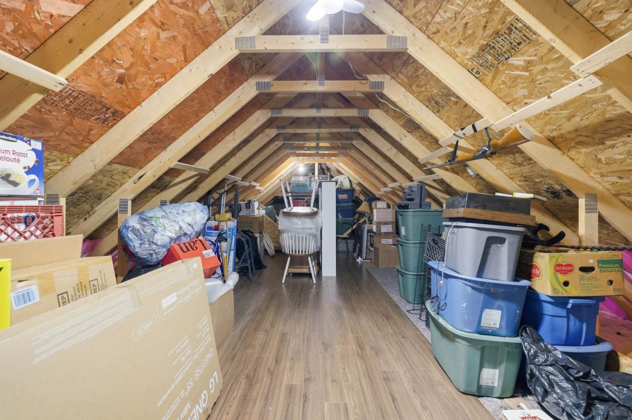 Garage — 1310 Route 309 S., Notre-Dame-du-Laus
