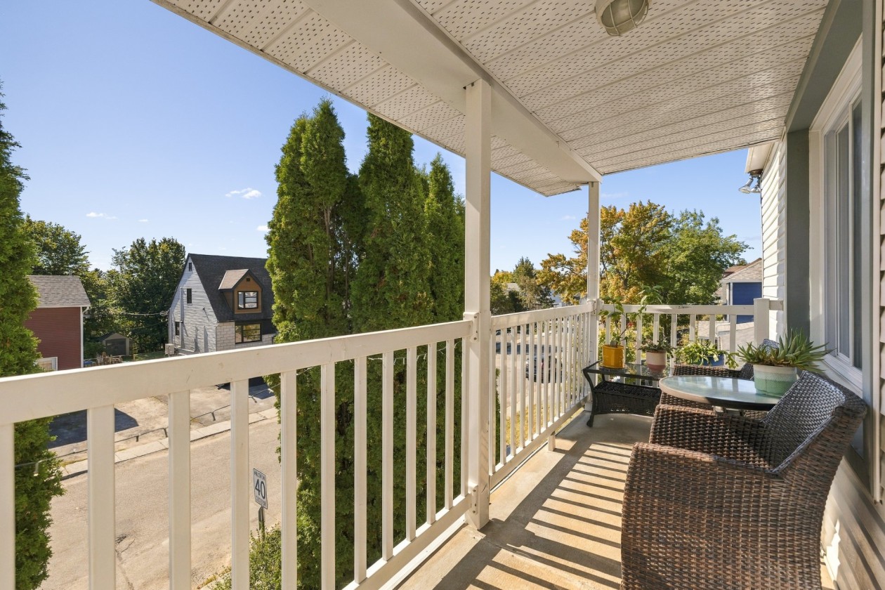 Balcon — 166 Rue Fontaine, Gatineau