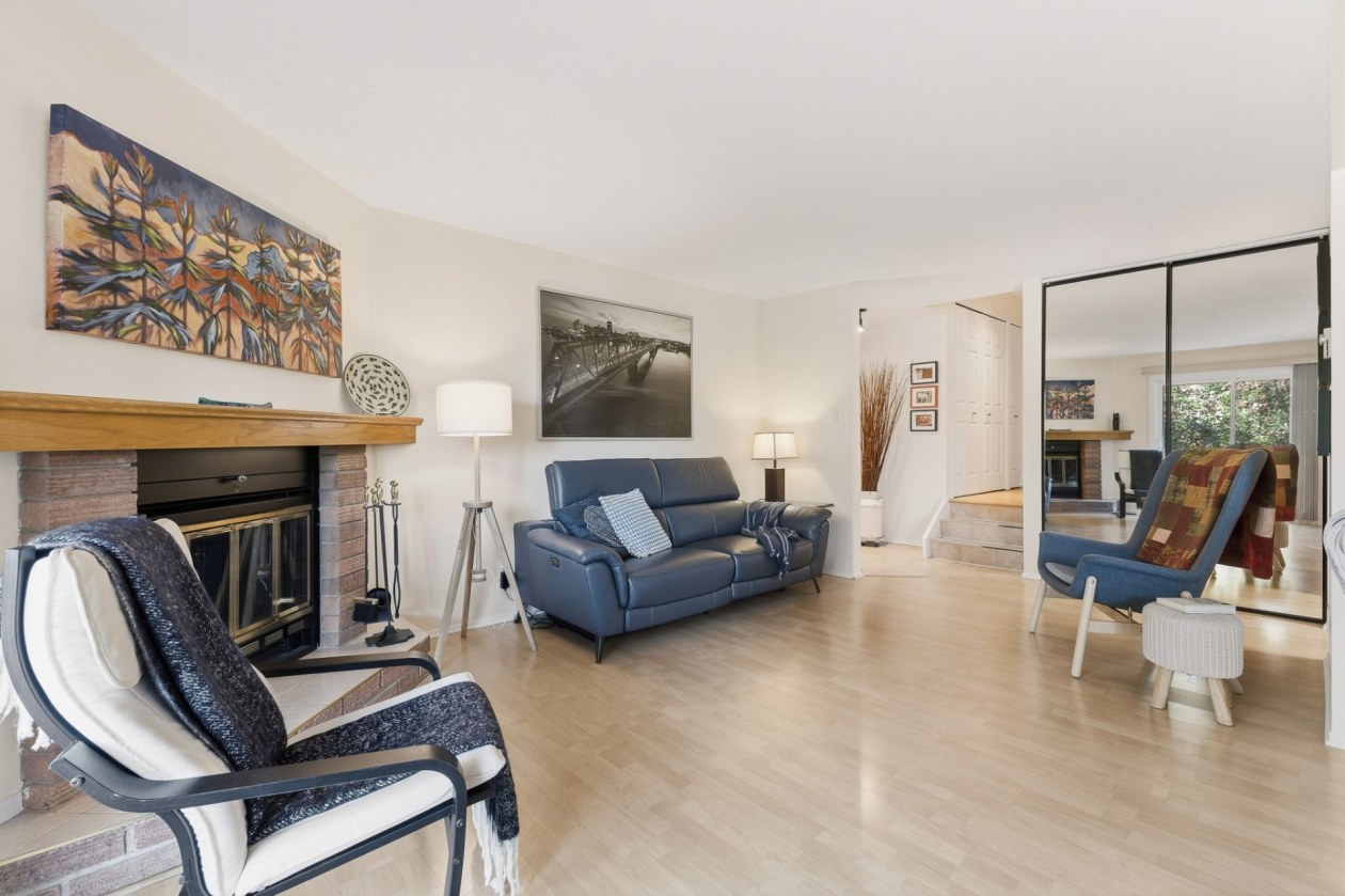 Salon — 25 Rue de Deauville, Gatineau