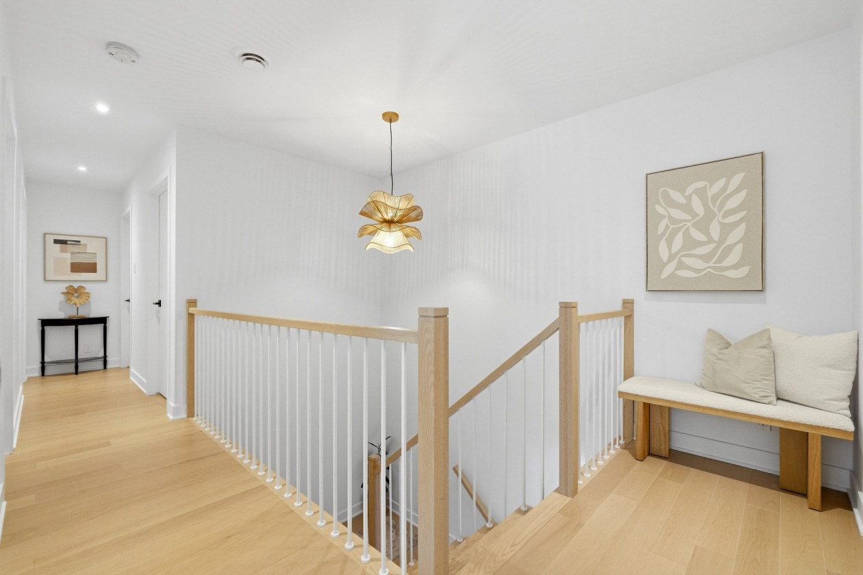 Corridor — 18 Rue Joseph-Albert-Morin, Saint-Jean-sur-Richelieu