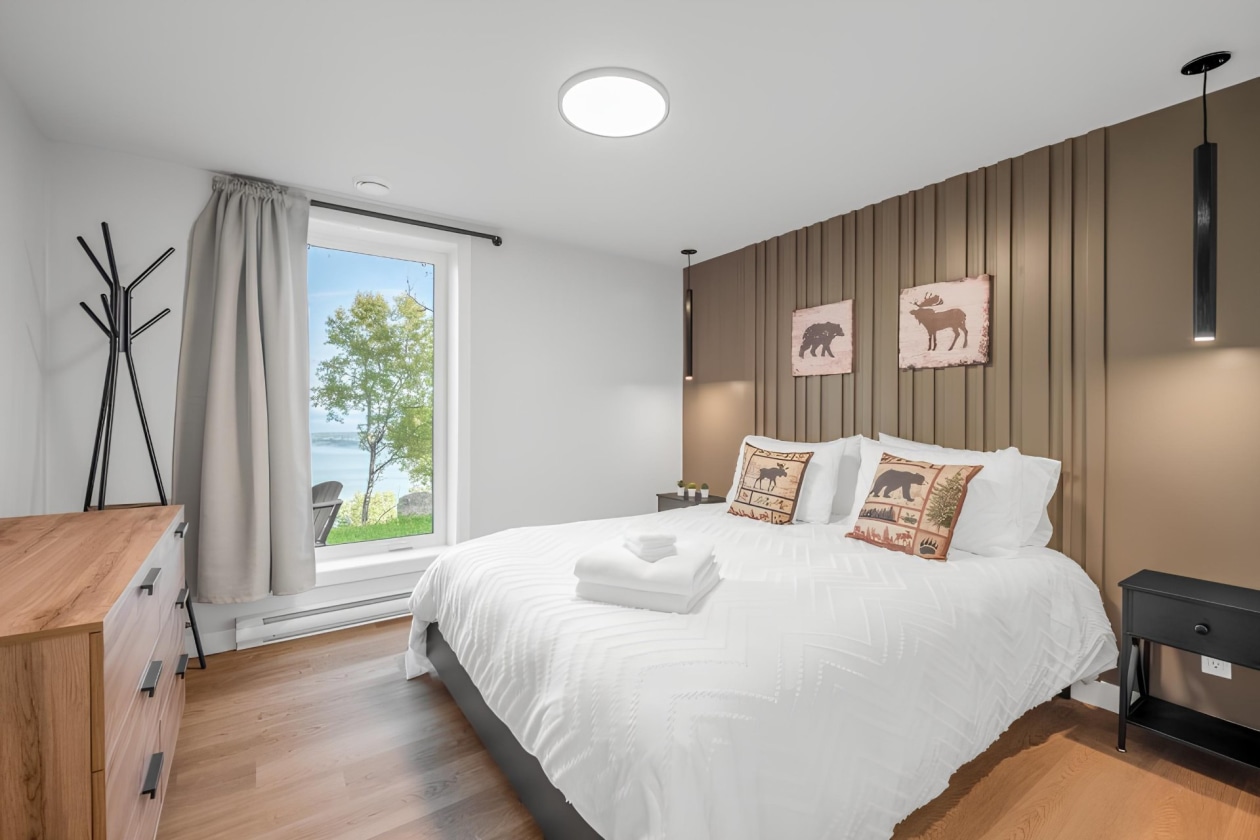 Chambre à coucher — 173 Rue du Vallon, Les Éboulements