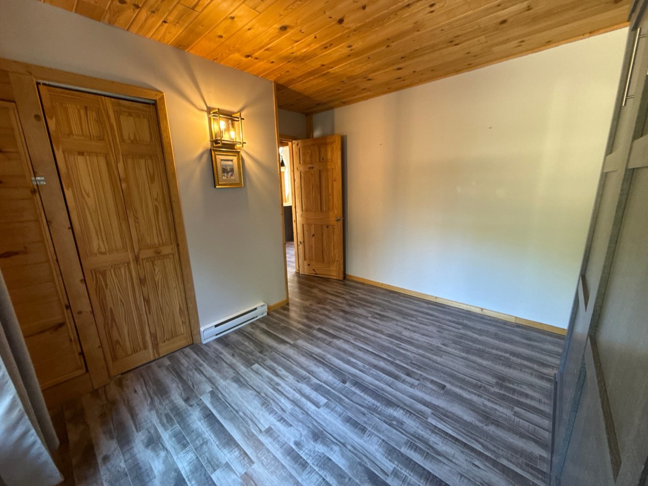 Chambre à coucher — 25 Route 138, Saint-Hilarion