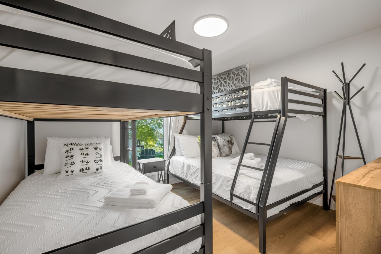 Chambre à coucher — 173 Rue du Vallon, Les Éboulements