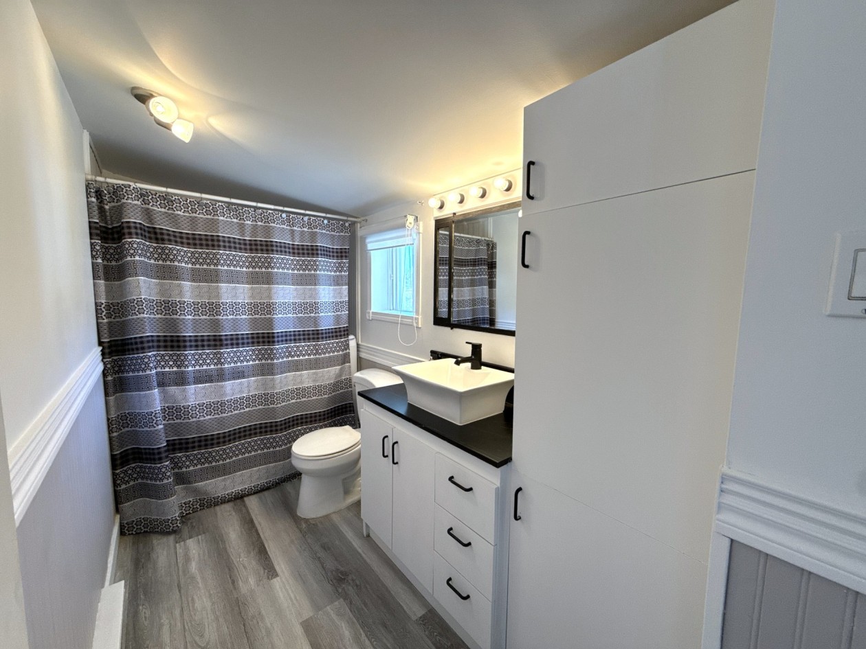 Salle d'eau — 258 Ch. Mailloux, La Malbaie