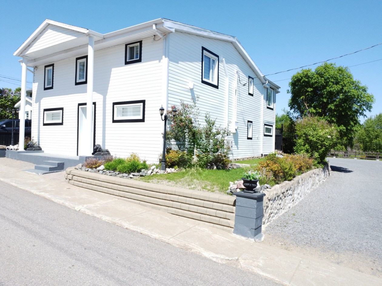 Façade — 258 Ch. Mailloux, La Malbaie