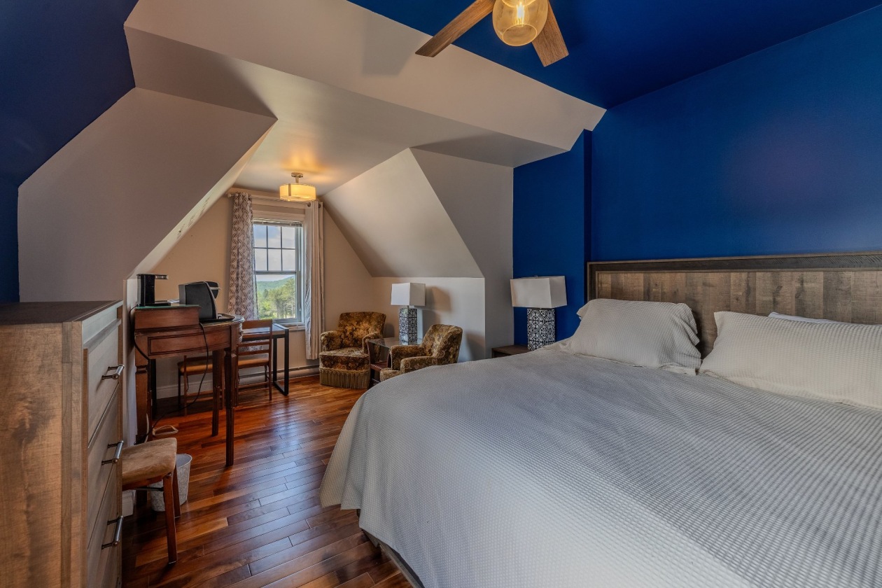 Chambre à coucher — 102 Ch. de la Martine, Petite-Rivière-Saint-François