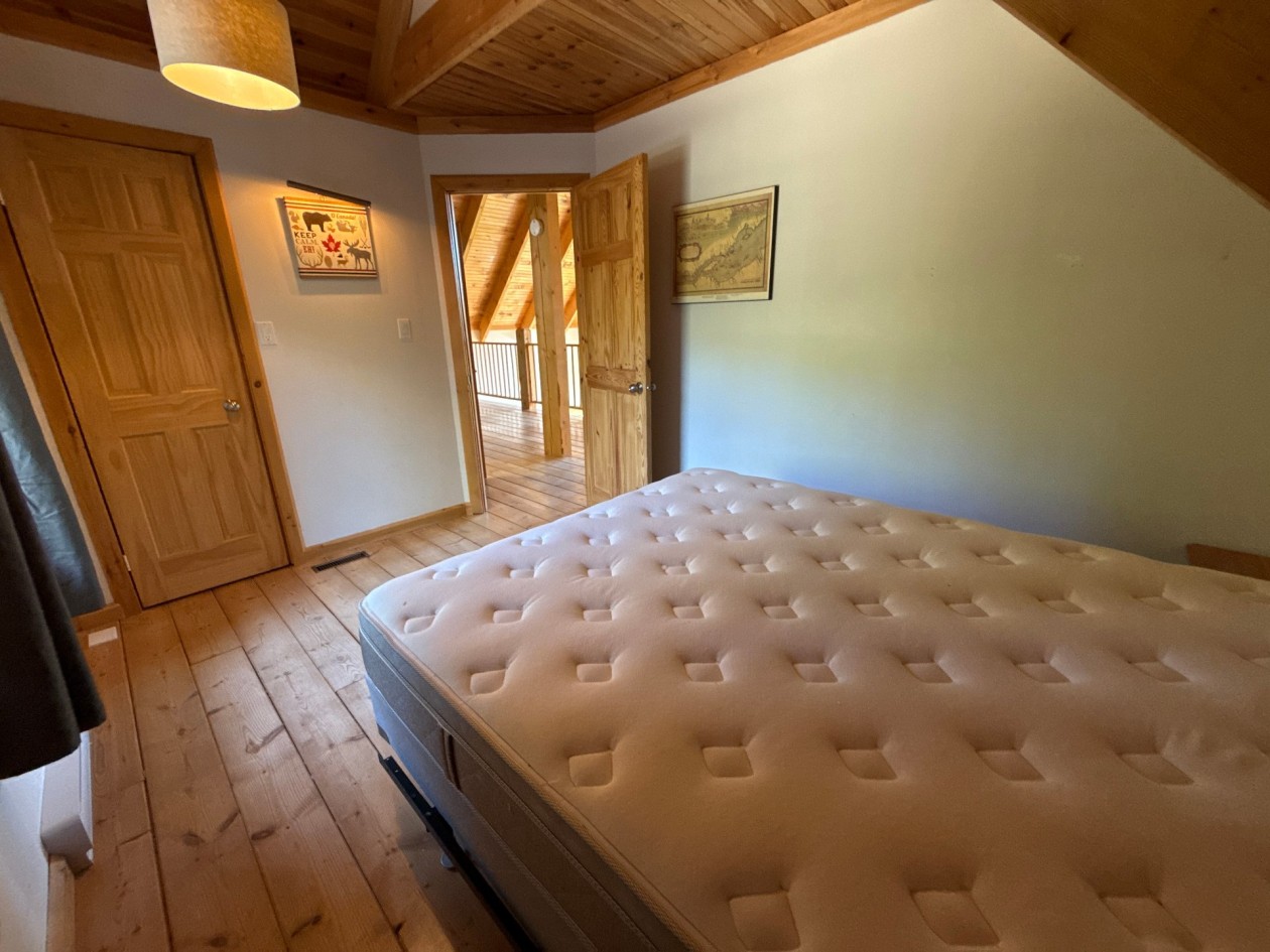 Chambre à coucher — 25 Route 138, Saint-Hilarion