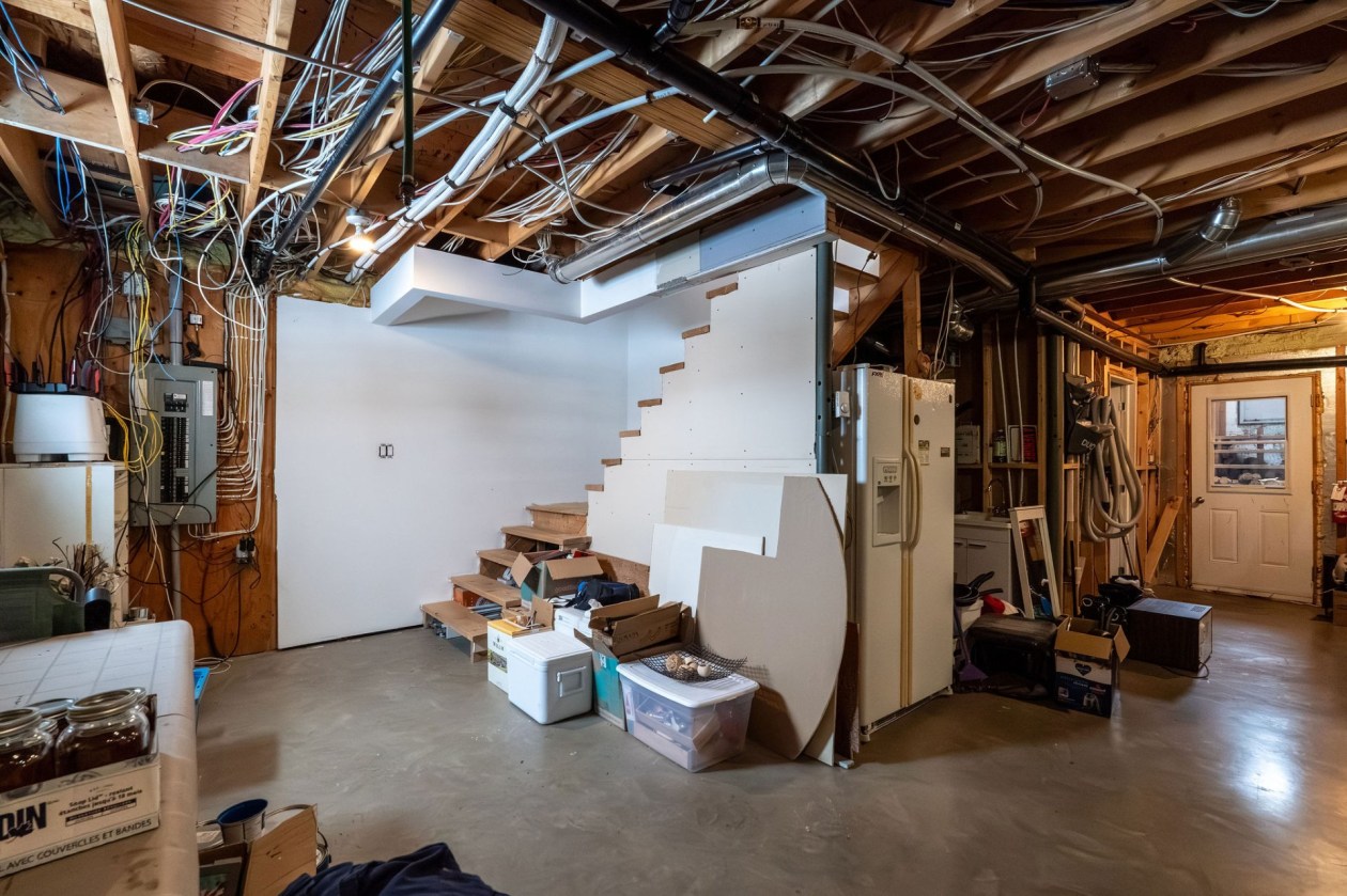 Sous-sol — 373 4e Rang, Saint-Hilarion
