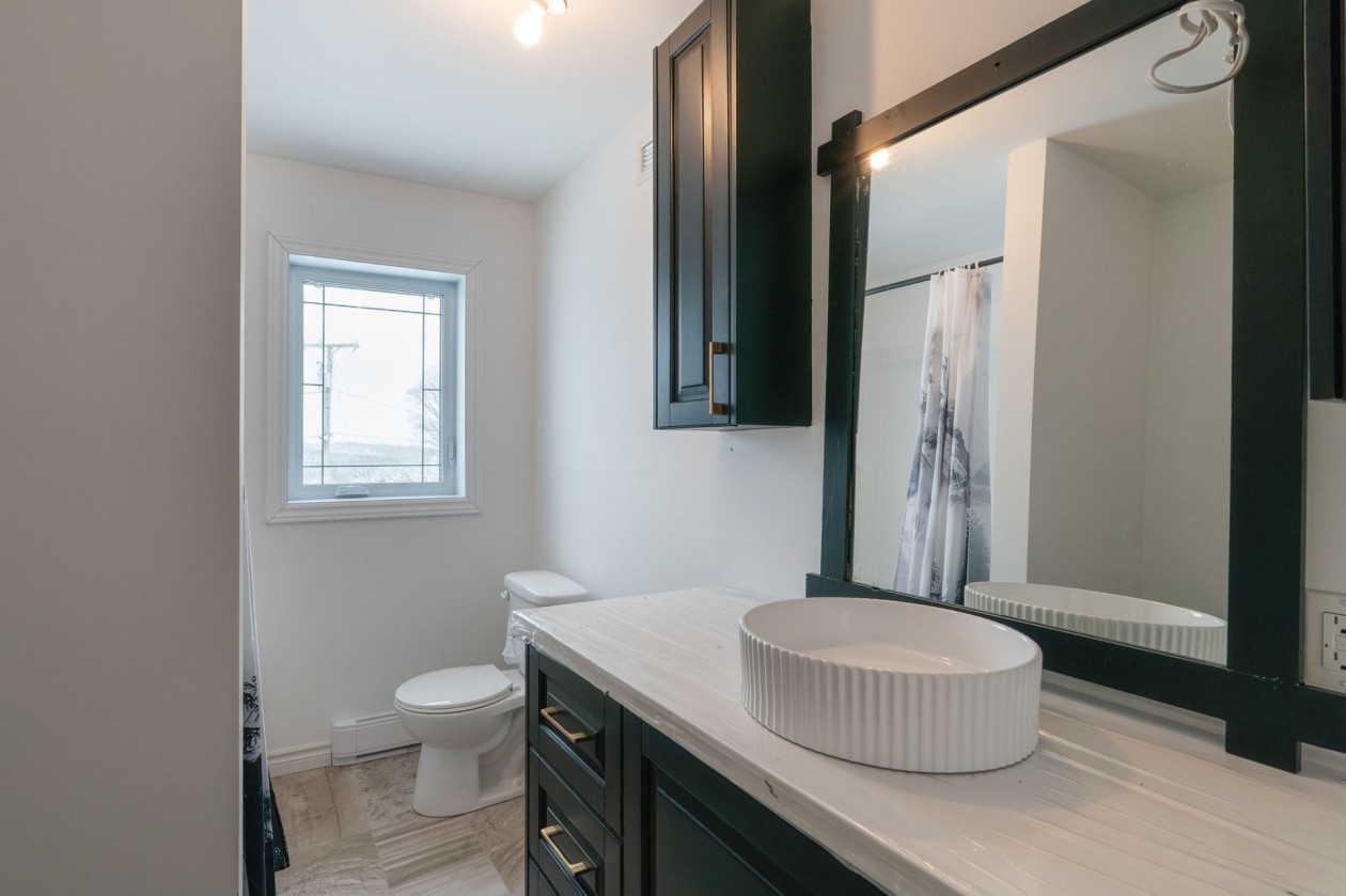 Salle de bains — 373 4e Rang, Saint-Hilarion