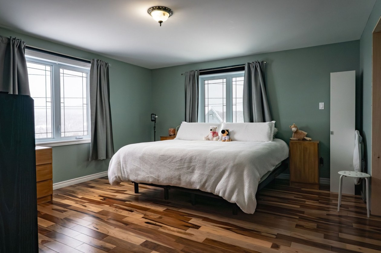 Chambre à coucher principale — 373 4e Rang, Saint-Hilarion