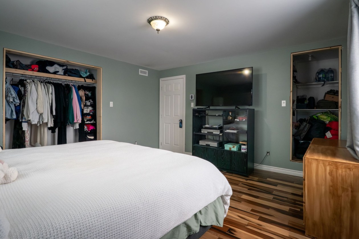 Chambre à coucher principale — 373 4e Rang, Saint-Hilarion