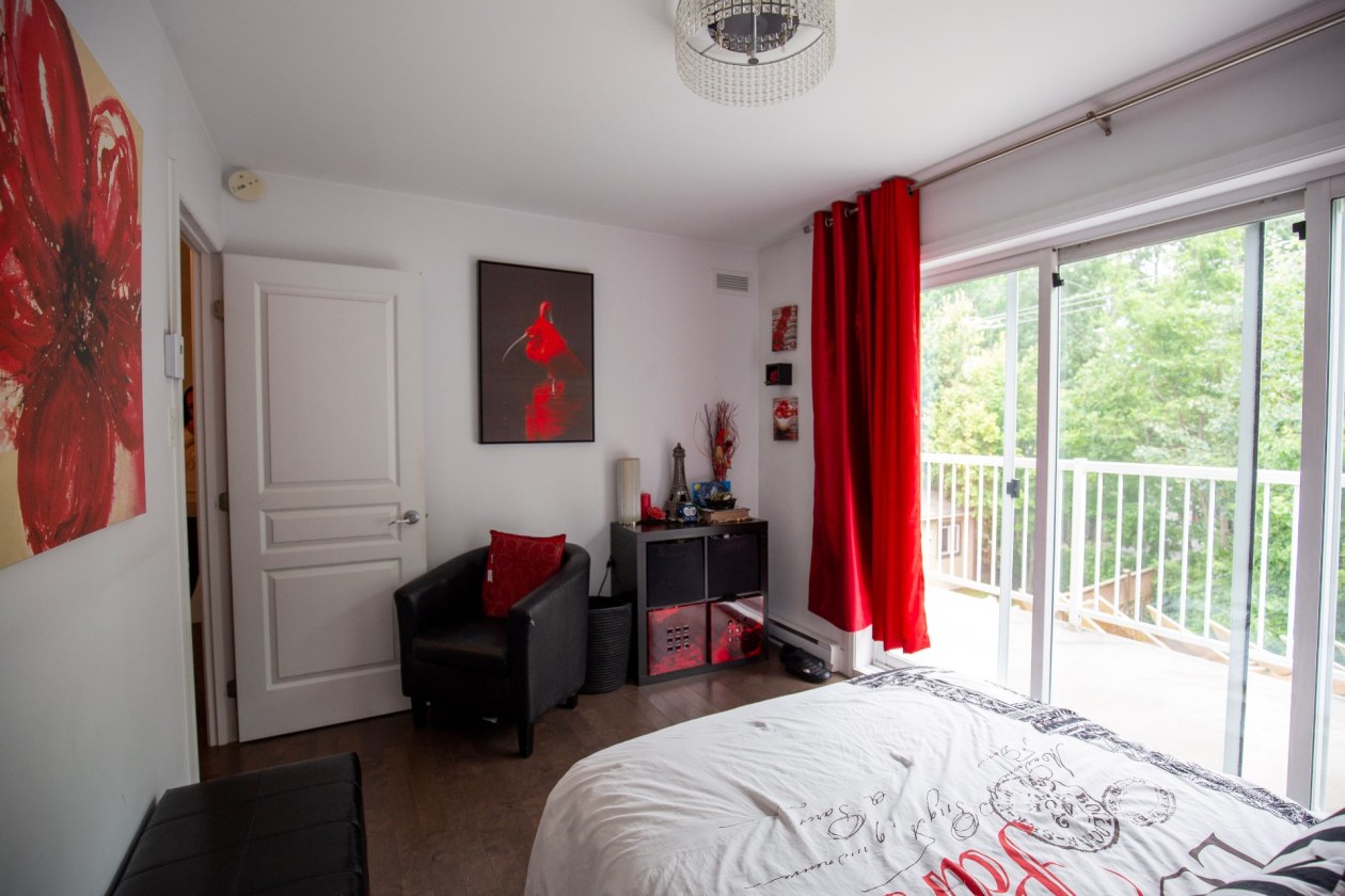 Master bedroom — 166 Rue des Pignons, Beaupré
