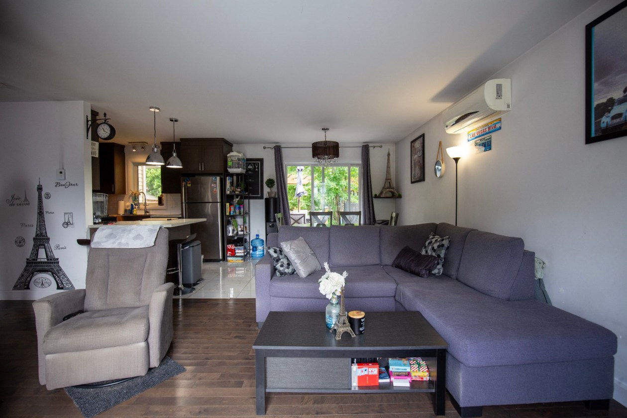 Living room — 166 Rue des Pignons, Beaupré