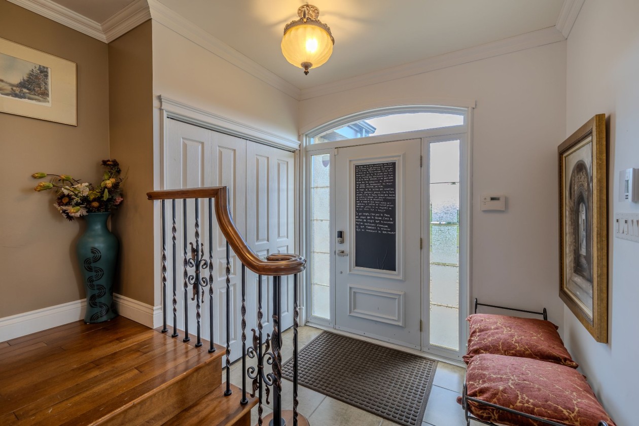 Hall d'entrée — 102Z Ch. de la Martine, Petite-Rivière-Saint-François