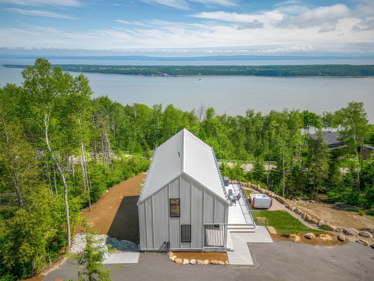 Photo aérienne — 306 Rue du Flanc, Les Éboulements